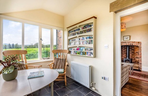 Abercraf Cottage | Cabin ∙ 3 bedrooms ∙ 5 guests