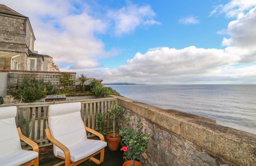 Dawlish Cottage | Cabin ∙ 3 bedrooms ∙ 5 guests