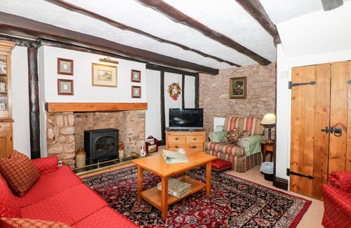 Dunster Cottage | Cabin ∙ 3 bedrooms ∙ 5 guests