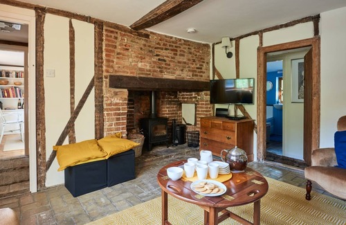Walpole Cottage | Cabin ∙ 3 bedrooms ∙ 5 guests