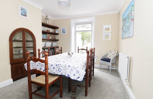 Watchet Cottage | Cabin ∙ 3 bedrooms ∙ 5 guests