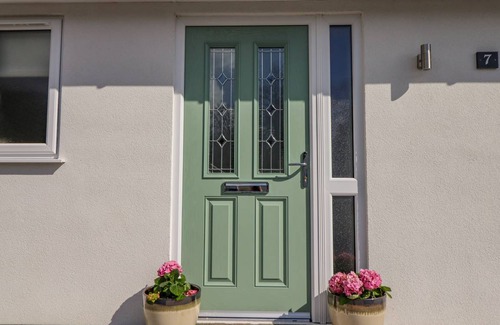 Llanycil Cottage | Cabin ∙ 3 bedrooms ∙ 5 guests