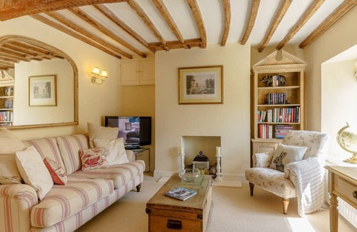Stroud Cottage | Cabin ∙ 3 bedrooms ∙ 6 guests