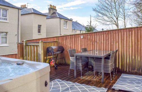 Crieff Cottage | Cabin ∙ 3 bedrooms ∙ 6 guests