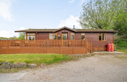 South Lakeland Leisure Village Cottage | Cabin ∙ 3 bedrooms ∙ 6 guests