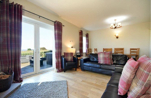 Bamburgh Cottage | Cabin ∙ 3 bedrooms ∙ 6 guests