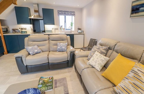 Caersws Cottage | Cabin ∙ 3 bedrooms ∙ 6 guests