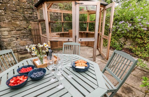 Matlock Cottage | Cabin ∙ 3 bedrooms ∙ 6 guests