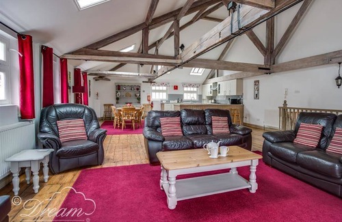 Weymouth Cottage | Cabin ∙ 3 bedrooms ∙ 6 guests