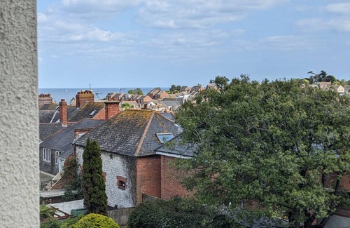 Weymouth Cottage | Cabin ∙ 3 bedrooms ∙ 6 guests