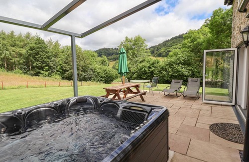 Bronygarth Cottage | Cabin ∙ 3 bedrooms ∙ 6 guests
