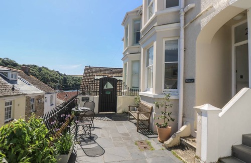 Fowey Cottage | Cabin ∙ 3 bedrooms ∙ 6 guests
