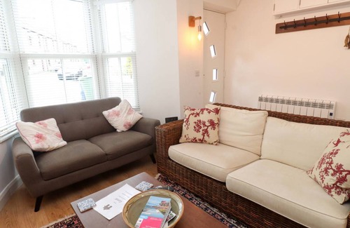 Nefyn Cottage | Cabin ∙ 3 bedrooms ∙ 6 guests