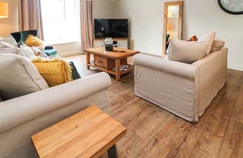 Portland Cottage | Cabin ∙ 3 bedrooms ∙ 7 guests