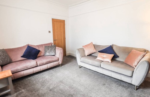 Kendal Cottage | Cabin ∙ 3 bedrooms ∙ 8 guests