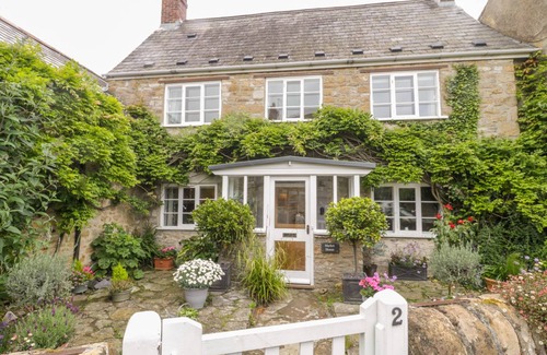 Abbotsbury Cottage | Cabin ∙ 3 bedrooms ∙ 6 guests