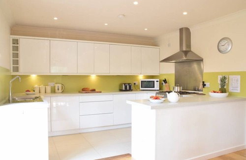 Aldeburgh Cottage | Cabin ∙ 3 bedrooms ∙ 6 guests