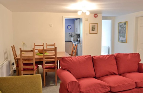 Ambleside Cottage | Cabin ∙ 3 bedrooms ∙ 6 guests