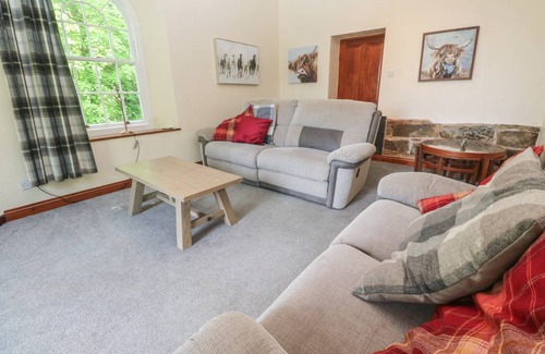 Truro Cottage | Cabin ∙ 3 bedrooms ∙ 8 guests