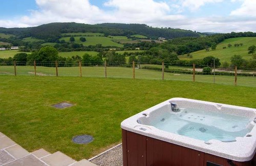 Ruthin Cottage | Cabin ∙ 3 bedrooms ∙ 6 guests