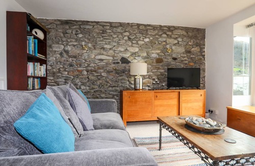 Criccieth Cottage | Cabin ∙ 3 bedrooms ∙ 6 guests