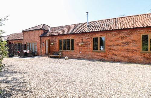 Felmingham Cottage | Cabin ∙ 3 bedrooms ∙ 6 guests
