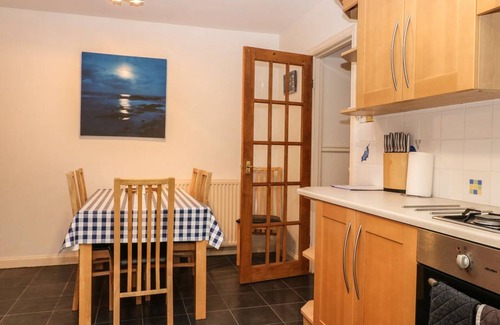 Buckie Cottage | Cabin ∙ 3 bedrooms ∙ 6 guests
