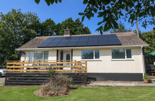Malltraeth Cottage | Cabin ∙ 3 bedrooms ∙ 5 guests