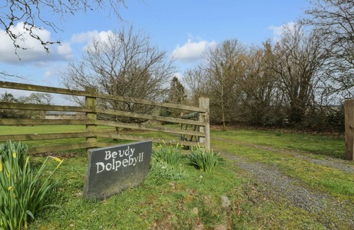 Llangadfan Cottage | Cabin ∙ 3 bedrooms ∙ 5 guests