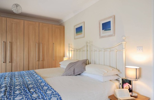 Lyme Regis Cottage | Cabin ∙ 3 bedrooms ∙ 6 guests