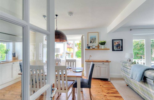 Lyme Regis Cottage | Cabin ∙ 3 bedrooms ∙ 6 guests