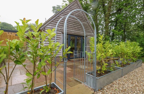 Holworth Cottage | Cabin ∙ 3 bedrooms ∙ 6 guests