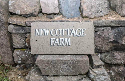 Longnor Cottage | Cabin ∙ 3 bedrooms ∙ 5 guests