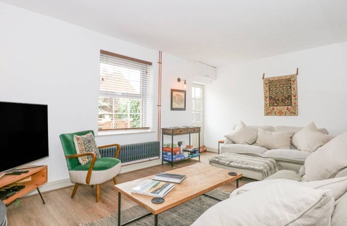 Snettisham Cottage | Cabin ∙ 3 bedrooms ∙ 5 guests