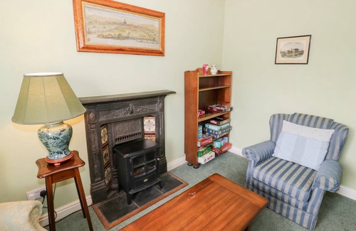 Gloucester Cottage | Cabin ∙ 3 bedrooms ∙ 6 guests