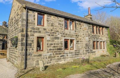 Todmorden Cottage | Cabin ∙ 3 bedrooms ∙ 5 guests