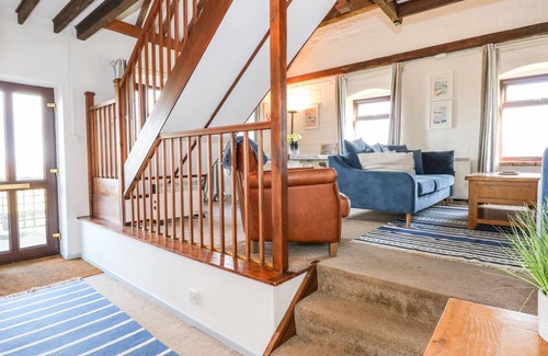 Weybourne Cottage | Cabin ∙ 3 bedrooms ∙ 6 guests