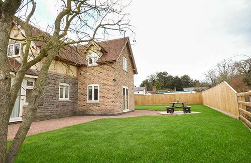 Winforton Cottage | Cabin ∙ 3 bedrooms ∙ 6 guests