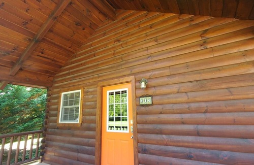 Galax Apartment | Cabin 303 - Alone at Last