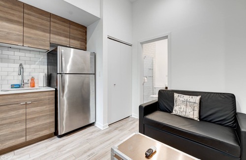 River West Apartment | Cabin 306 by 747 Lofts