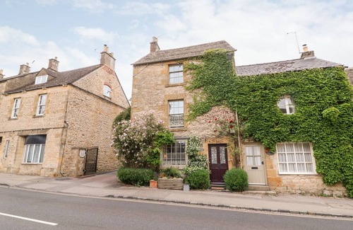 Stow-on-the-Wold Cottage | Cabin ∙ 4 bedrooms ∙ 6 guests