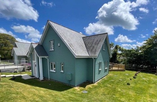 St Austell Cottage | Cabin ∙ 4 bedrooms ∙ 7 guests