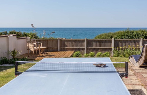West Bexington Cottage | Cabin ∙ 4 bedrooms ∙ 8 guests