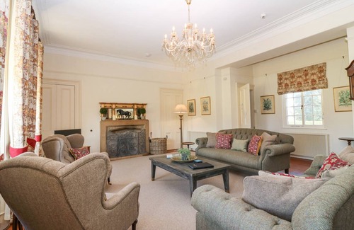 Ellon Cottage | Cabin ∙ 4 bedrooms ∙ 7 guests