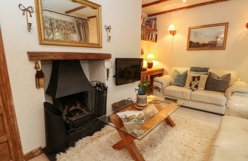 Macclesfield Cottage | Cabin ∙ 4 bedrooms ∙ 7 guests