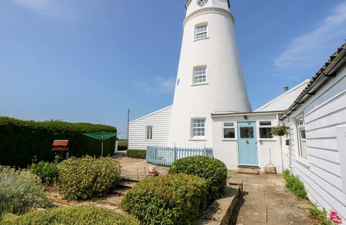 Tilney Fen End Cottage | Cabin ∙ 4 bedrooms ∙ 8 guests