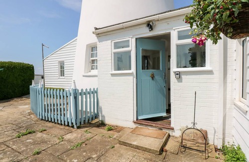Tilney Fen End Cottage | Cabin ∙ 4 bedrooms ∙ 8 guests