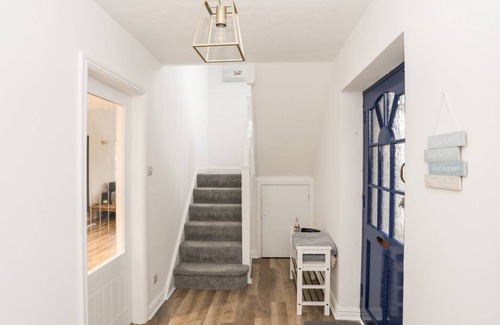 Trearddur Bay Cottage | Cabin ∙ 4 bedrooms ∙ 8 guests