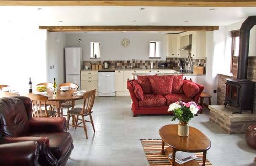 Longtown Cottage | Cabin ∙ 4 bedrooms ∙ 9 guests