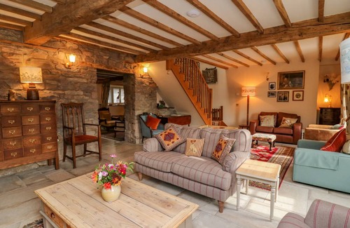 Brecon Cottage | Cabin ∙ 4 bedrooms ∙ 10 guests